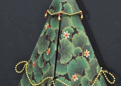Lynne Q. Xmas box from The Needle Workshop